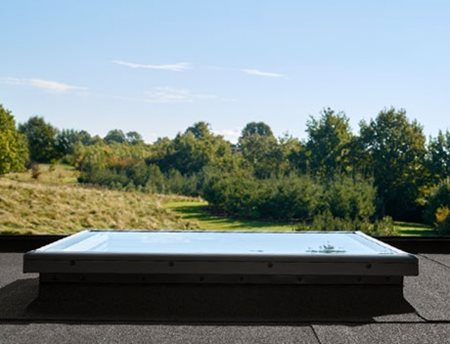 Velux fixed flat roof base with flat glass